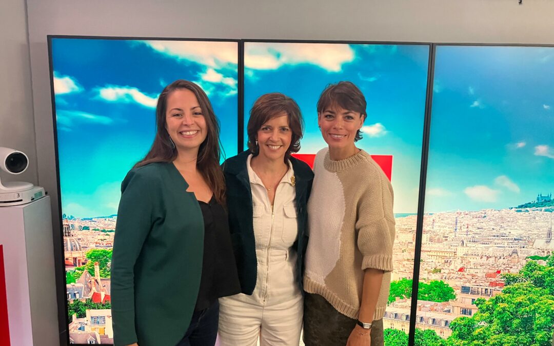 Bérénice Béjo, Nathalie Renoux et Charlotte Courtois dans le Journal Inattendu de RTL.